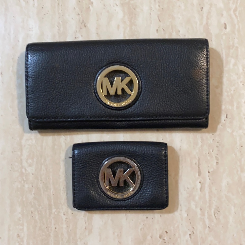 Michael Kors wallet and card wallet